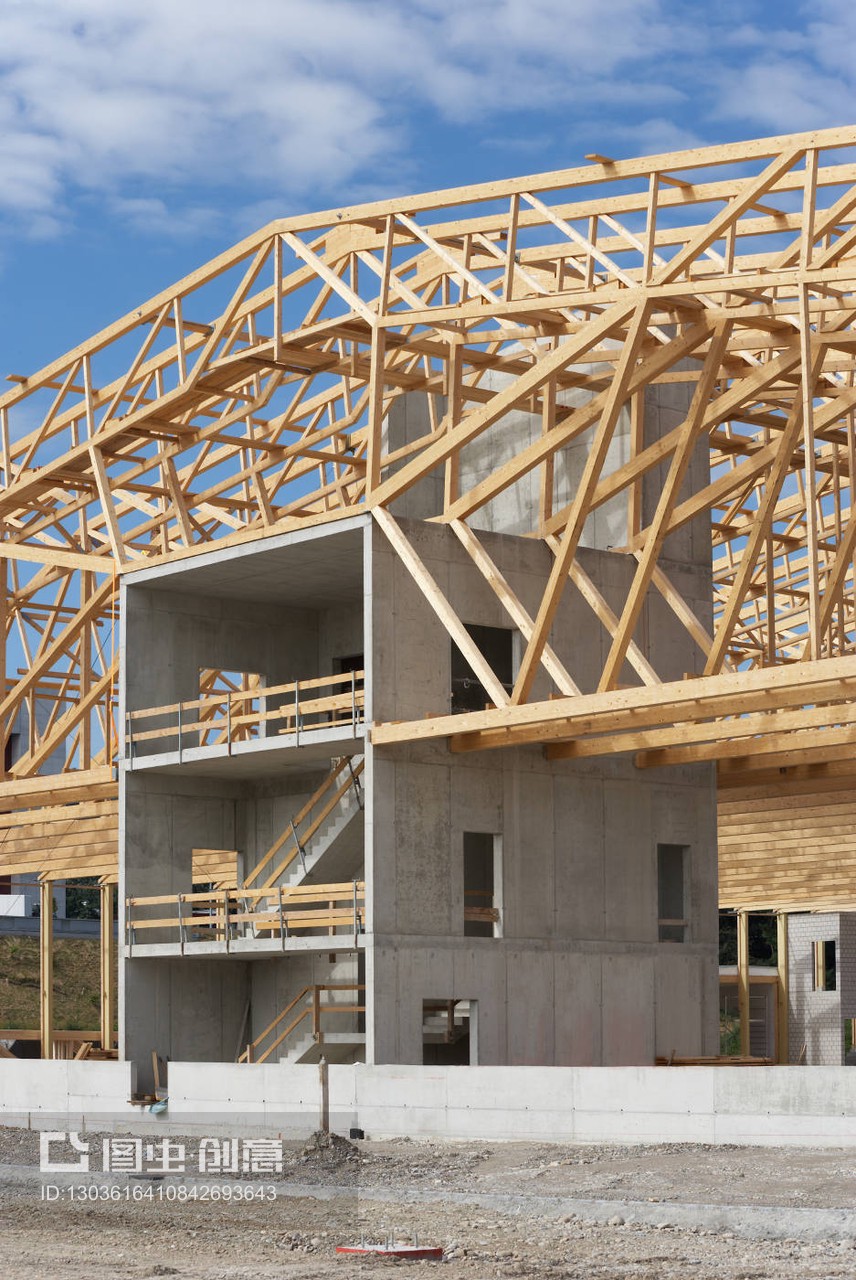 木材在建筑工地 關(guān)鍵建筑材料及其應(yīng)用